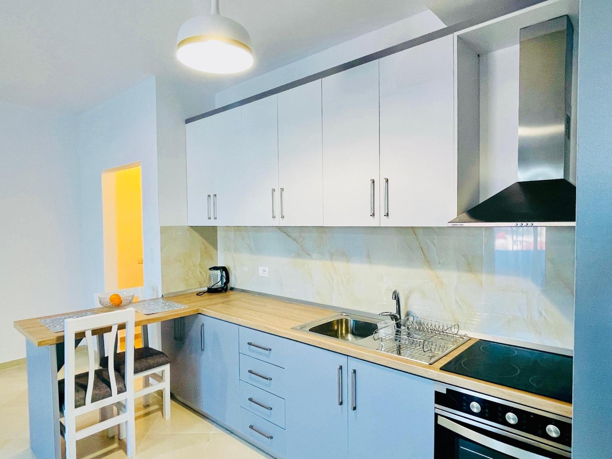 Divjaka Apartments 3 - City Center Екстер'єр фото